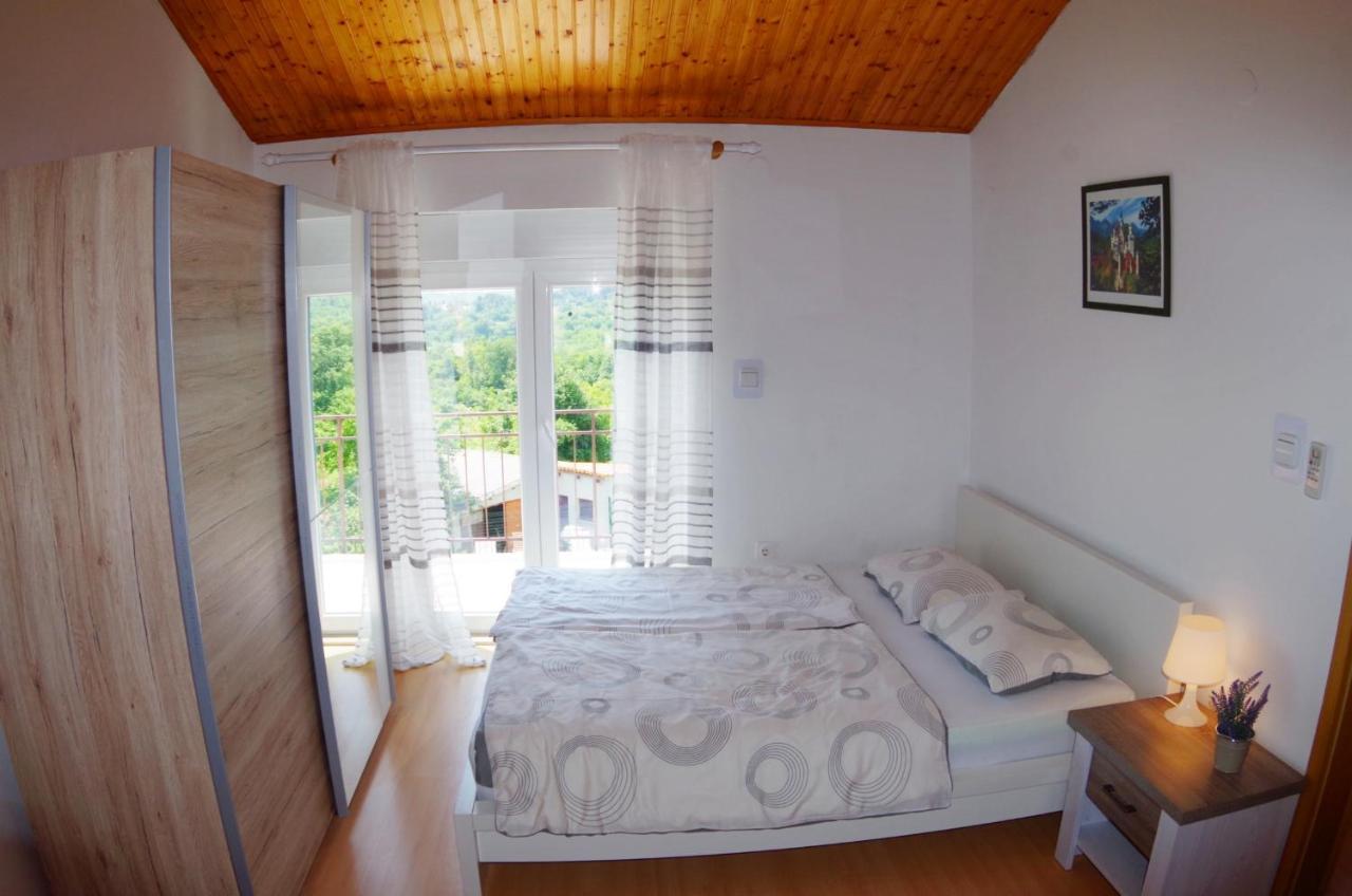 Holiday Home Elvis, Village Kujici Hreljići Dış mekan fotoğraf