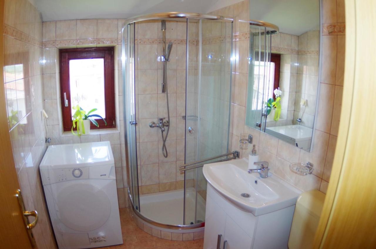 Holiday Home Elvis, Village Kujici Hreljići Dış mekan fotoğraf